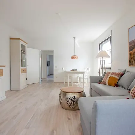 Clara Apartment