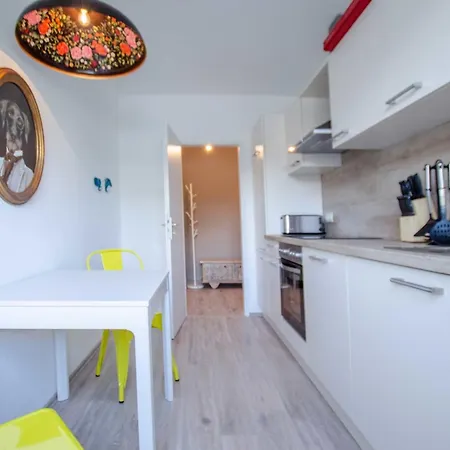 Apartment Clara *