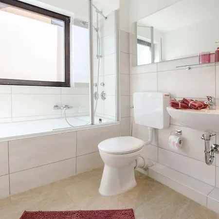 Apartment Clara *